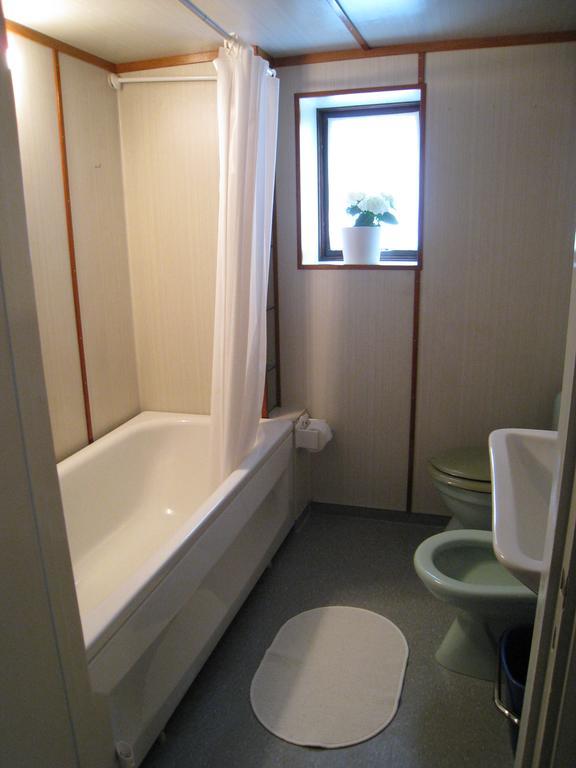 Accommodation For 2 In The Center City Of Люсешил Екстериор снимка